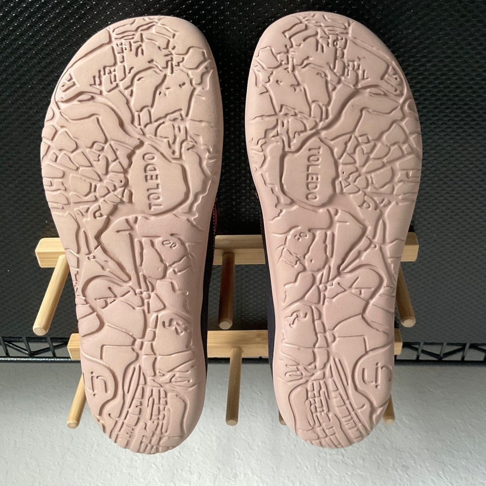 UIN‎ Toledo Women 7 Hamsa Hand Floral Canvas Slip On Walking Shoes Black Multi - Picture 3 of 12